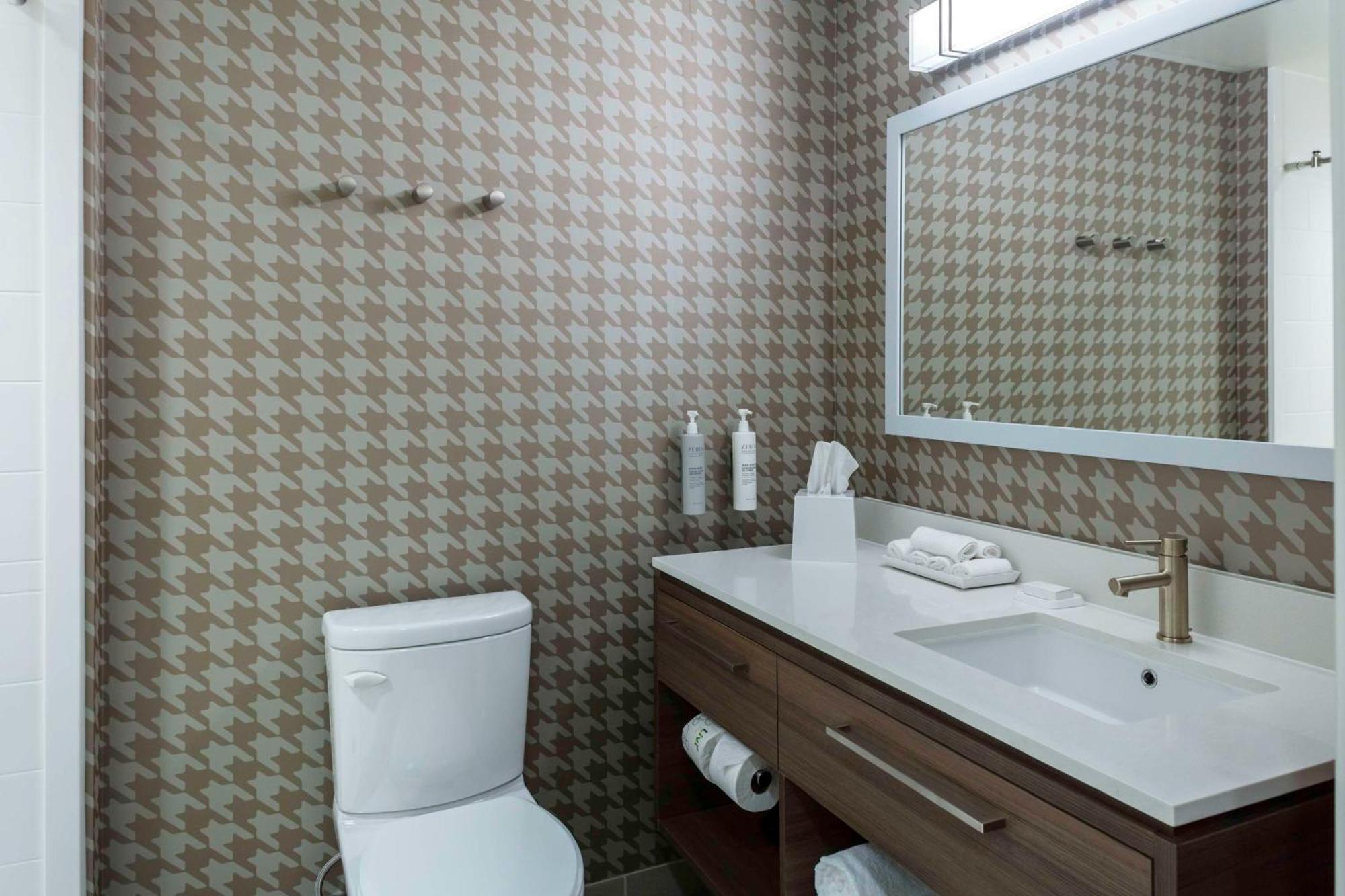 Home2 Suites By Hilton Lynchburg Eksteriør bilde
